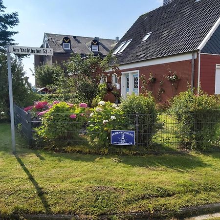 Ferienwohnung Yachthafen De Lorenzo Carolinensiel Eksteriør billede