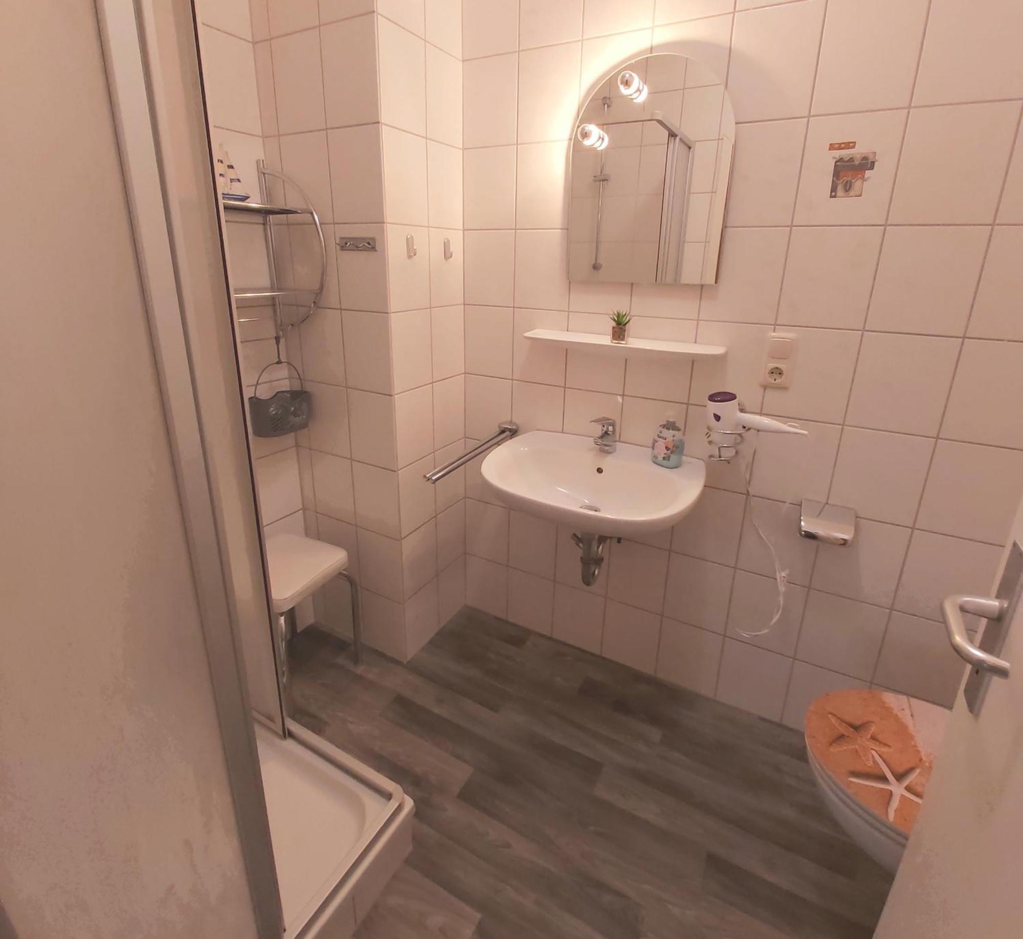 Ferienwohnung Yachthafen De Lorenzo Carolinensiel Eksteriør billede